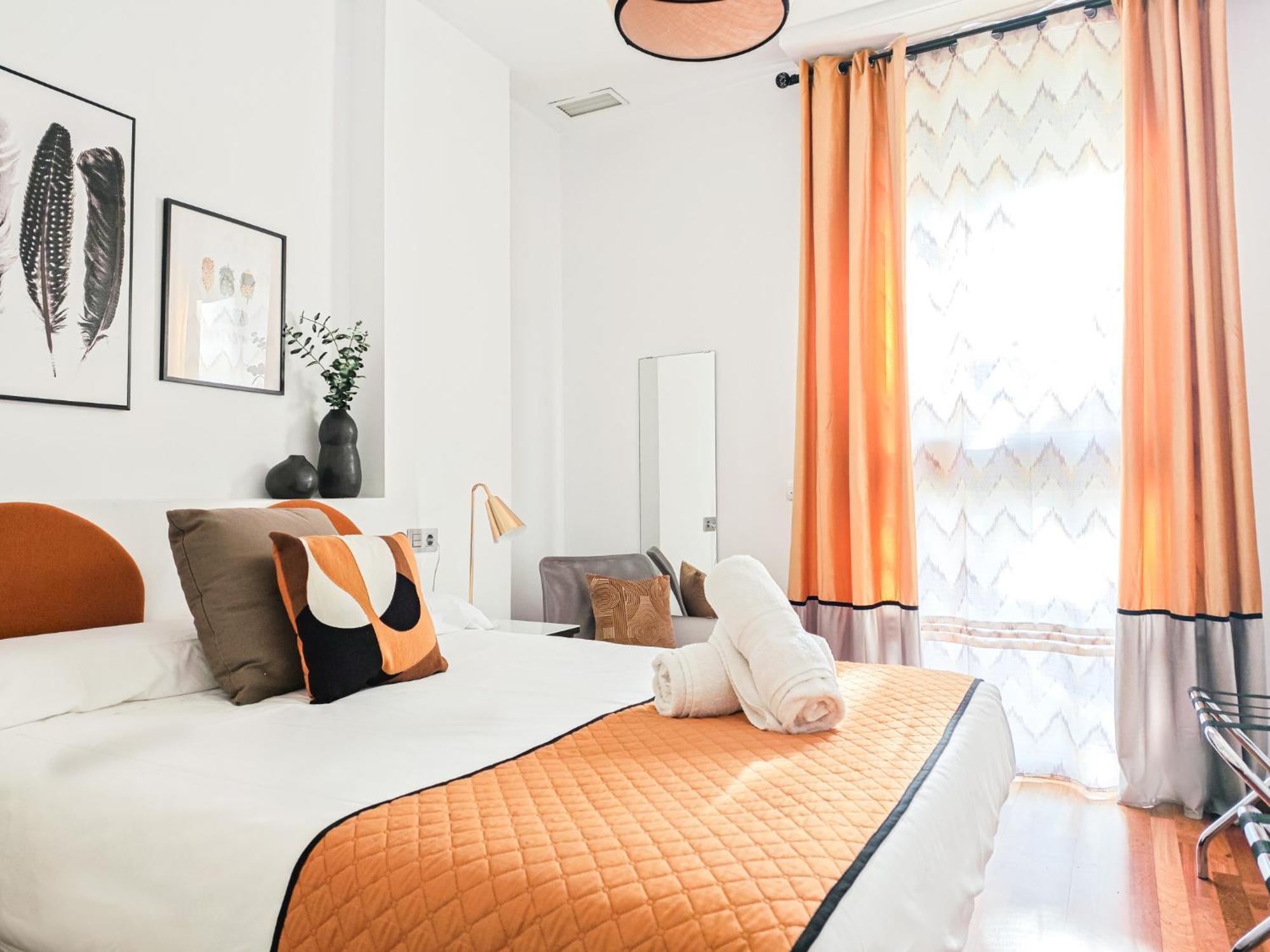 Azz Sevilla Torre De La Plata Apartamentos Dış mekan fotoğraf