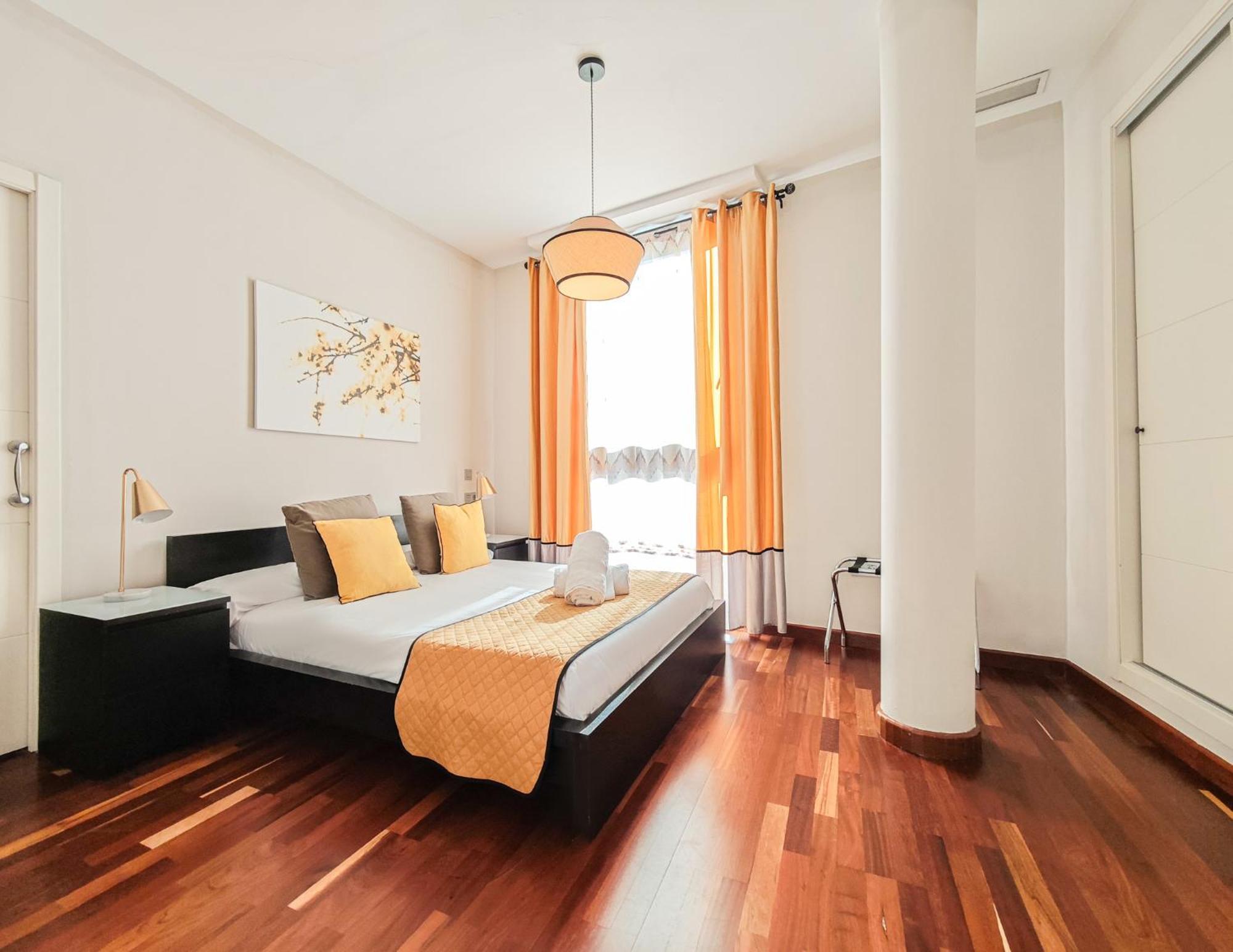 Azz Sevilla Torre De La Plata Apartamentos Dış mekan fotoğraf